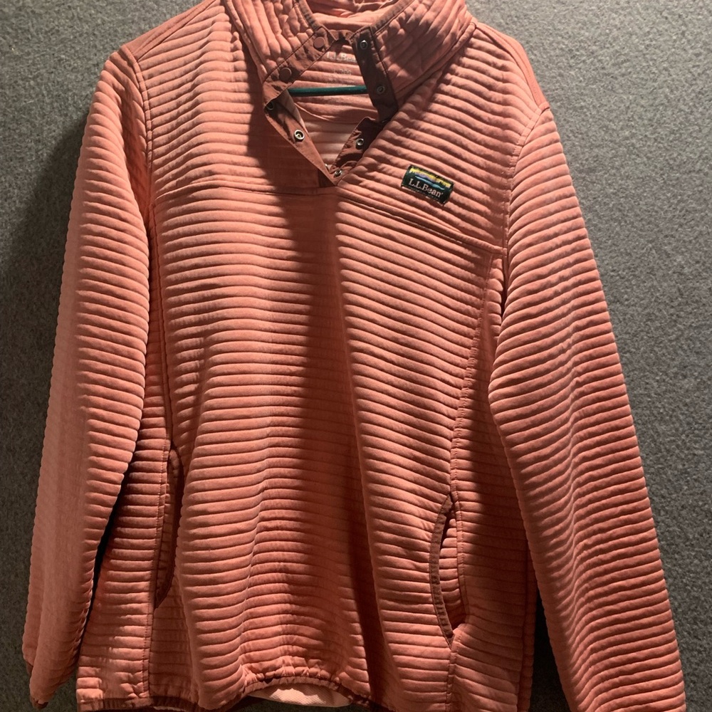 L.L. Bean Women's Airlight Knit Pullover Top - Picture 2 of 4